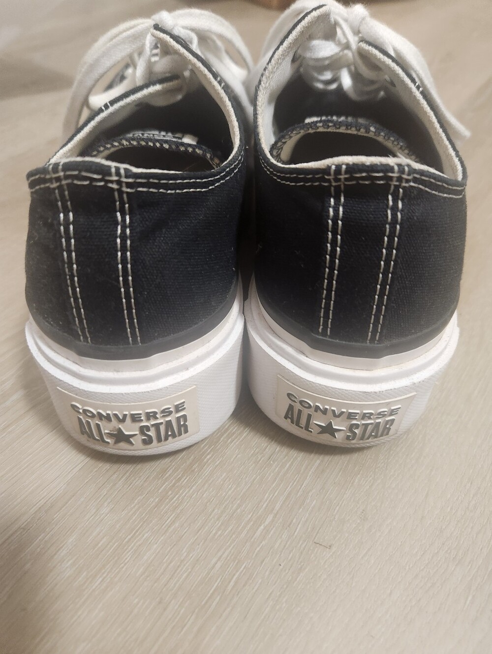 Used Converse Lift Stack - Picture 4 of 8
